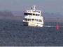 Insel Hiddensee - Fahrgastschiff der "Weißen Flotte - Reederei Hiddensee" bei der Ansteuerung Vittes