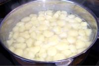 Rügen - graue Kloße kochen Rügen - graue Kloße kochen