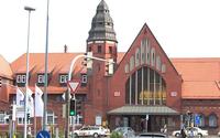 Stralsund - Hauptbahnhof im Sommer 2011 Stralsund - Hauptbahnhof im Sommer 2011